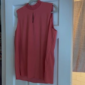 Tahari sleeveless blouse